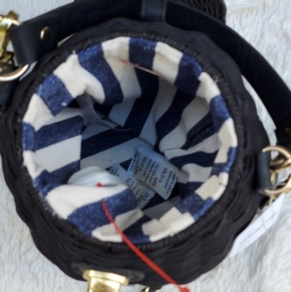 Free People Black wicker xbody bag NWT‎ - Picture 4 of 12